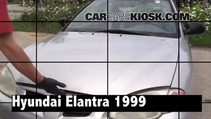 1999 Hyundai Elantra GL 2.0L 4 Cyl. Sedan (4 Door) Review